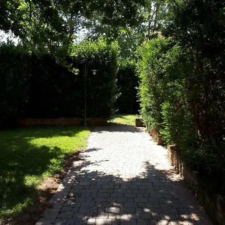Villaggio Turistico Airone 4*